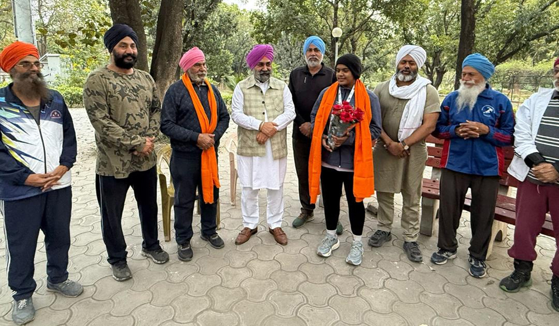 Deputy Mayor Kuljit Singh Bedi honours Joy Baidwan
